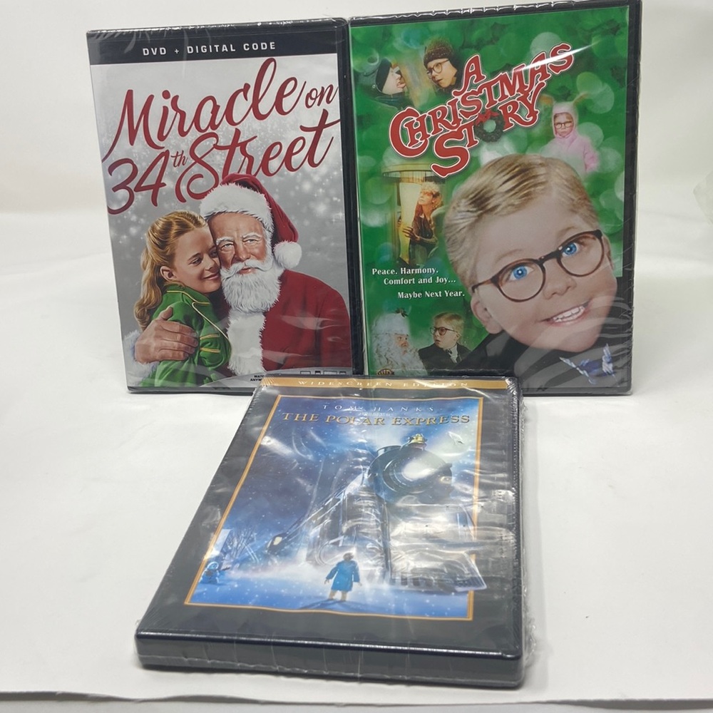Christmas DVD movie bundle (NWOT)